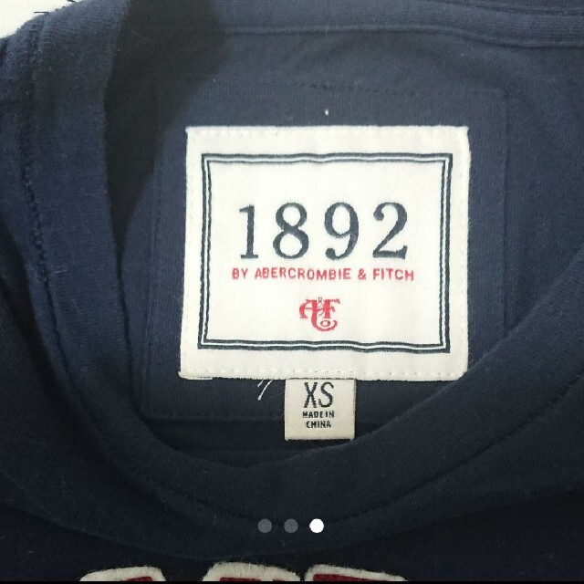 Abercrombie&Fitch(アバクロンビーアンドフィッチ)のABERCROMBIE & FITCH Tシャツ XS レディースのトップス(Tシャツ(半袖/袖なし))の商品写真