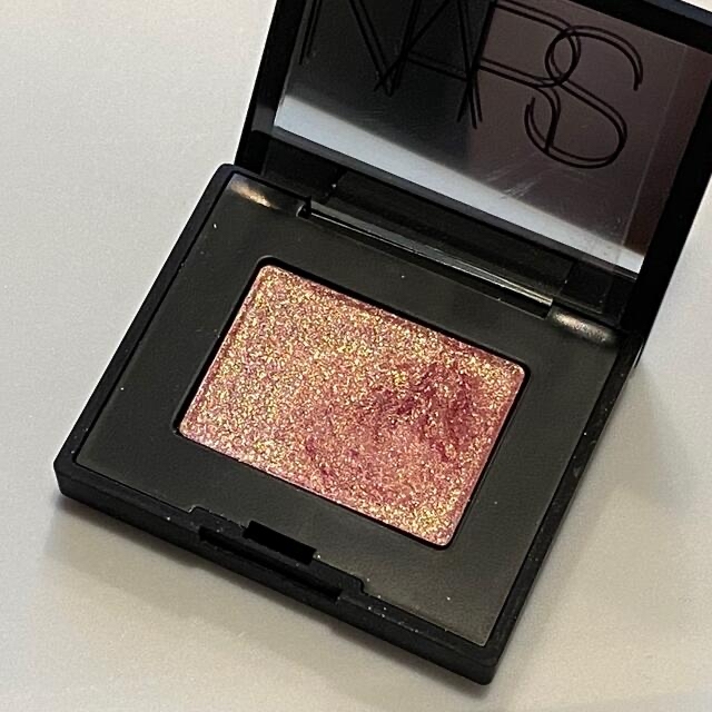 NARS(ナーズ)のNARS ハードワイヤードアイシャドー 5334 MELROSE コスメ/美容のベースメイク/化粧品(アイシャドウ)の商品写真