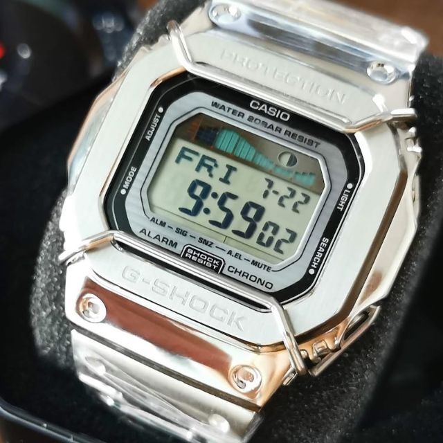 G-SHOCK GLX-5600 フルメタルカスタム + ワイヤーガード