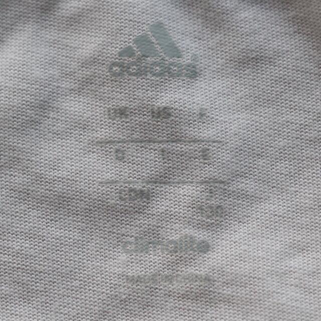 adidas(アディダス)のアディダス Tシャツ キッズ 130 キッズ/ベビー/マタニティのキッズ服女の子用(90cm~)(Tシャツ/カットソー)の商品写真