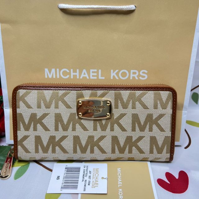 【逸品】 Michael Kors - 限定品、マイケルコースラウンドファスナーレザーサドル長財布 財布
