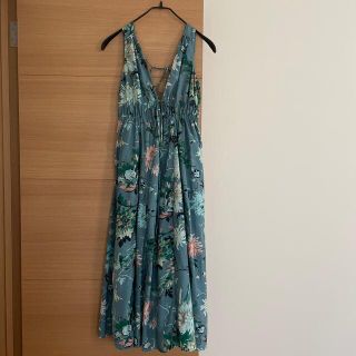 エイチアンドエム(H&M)のH&M 花柄ワンピース(ロングワンピース/マキシワンピース)