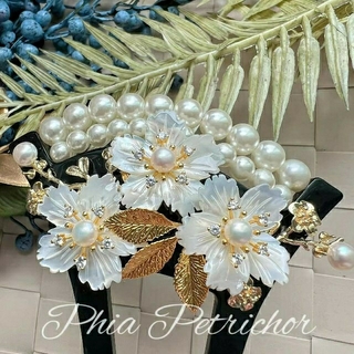 かんざし白蝶貝W227234 バチ型 結婚式 パール 簪 留袖 着物 成人式(ヘアアクセサリー)