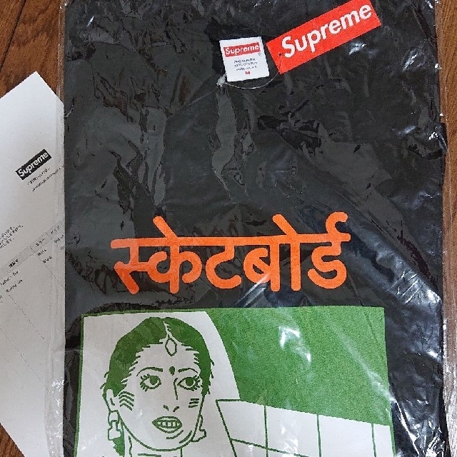 Supreme(シュプリーム)のSupreme BOMBAY TEE  (Mサイズ) メンズのトップス(Tシャツ/カットソー(半袖/袖なし))の商品写真