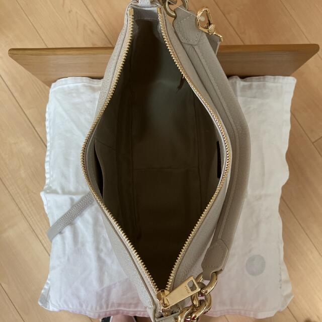【新品・未使用】フルラ FURLA ショルダーバッグ COMETA M HOBO 3