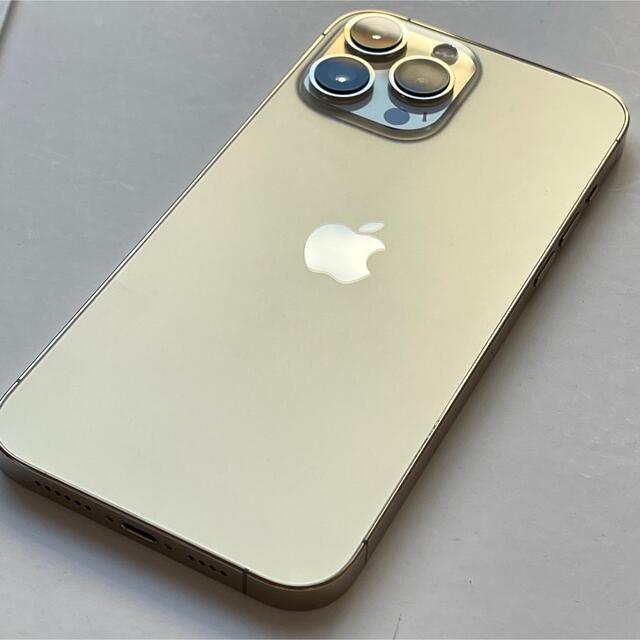 iPhone(アイフォーン)のiPhone 13 Pro Max 1TBゴールドキズなし電池100%保証9ヶ月 スマホ/家電/カメラのスマートフォン/携帯電話(スマートフォン本体)の商品写真