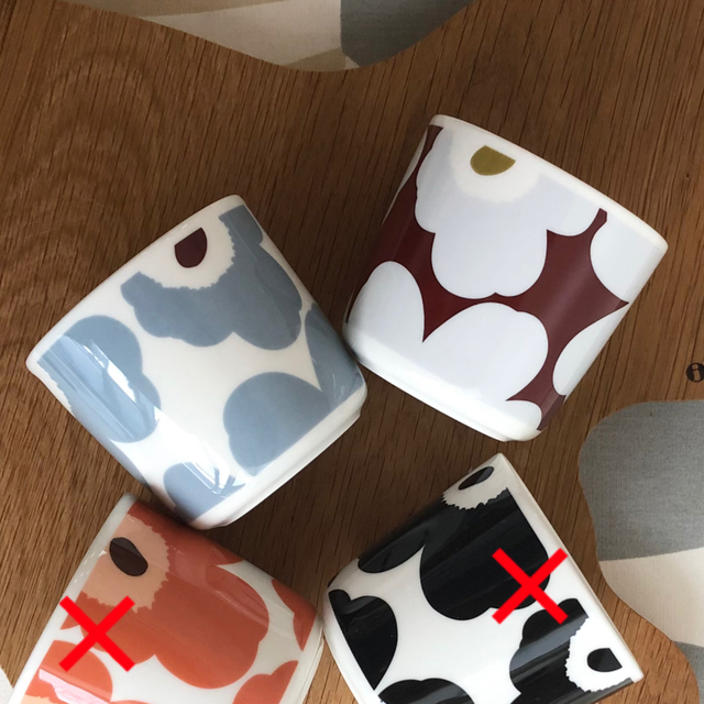 marimekko(マリメッコ)のちゃんた様専用 新品 2個 marimekko ウニッコ ラテマグ マグカップ インテリア/住まい/日用品のキッチン/食器(食器)の商品写真