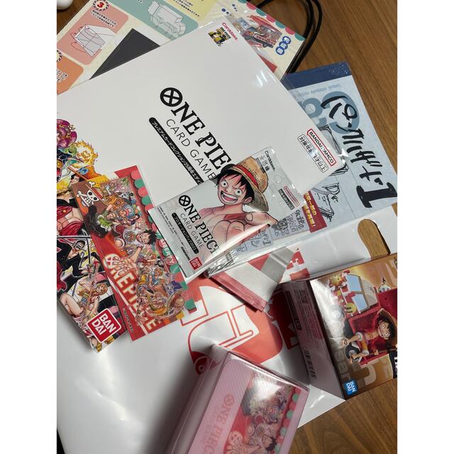 ONE PIECE(ワンピース)のMeet The ONE PIECE  エンタメ/ホビーの本(アート/エンタメ)の商品写真