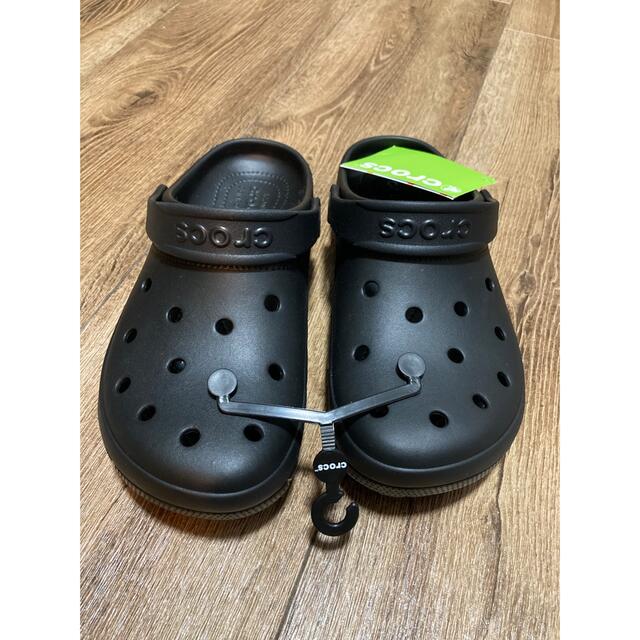 crocs(クロックス)の26cm クロックス　crocs ブラック　新品未使用　タグ付き　ユニセックス メンズの靴/シューズ(サンダル)の商品写真