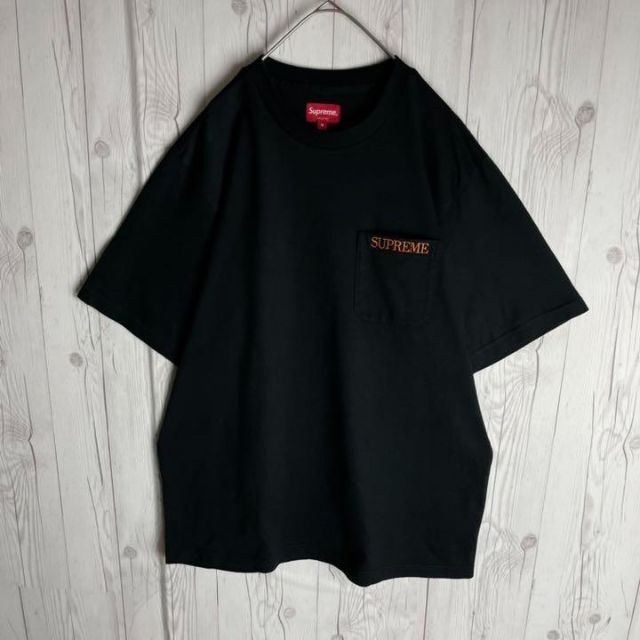 Supreme(シュプリーム)の【人気デザイン】シュプリーム☆ポケットワンポイント刺繍ロゴ定番カラーtシャツ美品 メンズのトップス(Tシャツ/カットソー(半袖/袖なし))の商品写真