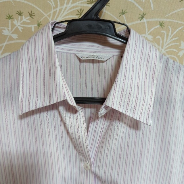 ストライプシャツ レディースのトップス(シャツ/ブラウス(半袖/袖なし))の商品写真