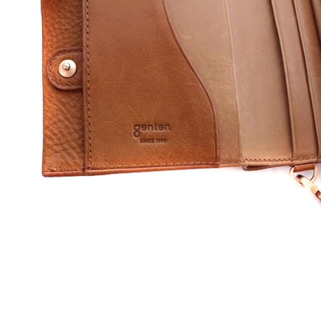 genten(ゲンテン)のゲンテン 二つ折り財布 小銭入れ レザー ロゴ 茶色 レディースのファッション小物(財布)の商品写真
