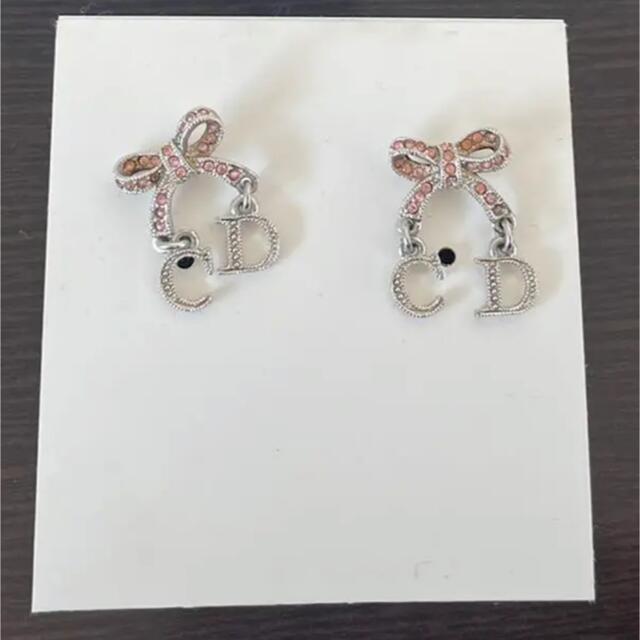 Dior CDロゴ リボン スタッド ピアス