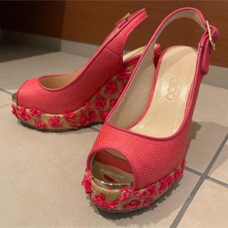 ジミーチュウ(JIMMY CHOO)のジミーチュウ  ✴︎  サンダル　ウエッジソール　ピンク(サンダル)