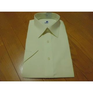  新品★黄色 えり39　メンズM　半袖シャツ 　形態安定ワイシャツ　シーブリーズ(シャツ)
