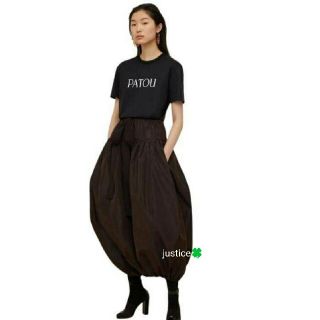 ジャンパトゥ(JEAN PATOU)の非常に入手困難‼️残り3点‼【日本完売 2022新作 PATOUシャツ】男女兼用(Tシャツ(半袖/袖なし))