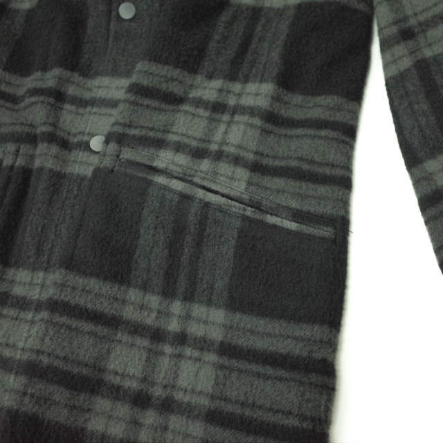 nonnative(ノンネイティブ)のnonnative ノンネイティブ 日本製 CONTRACTOR COAT W/N PLAID CHECK ウールチェックノーカラーコート 2218061 1 グレー/ブラック アウター【中古】【nonnative】 メンズのジャケット/アウター(ノーカラージャケット)の商品写真