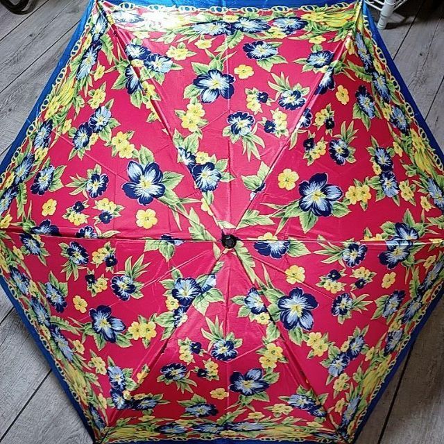 ロベルタディカメリーノ　晴雨兼用　日傘　折りたたみ　マルチカラー　花柄　傘袋 1