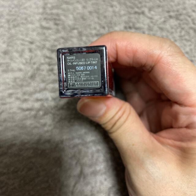 NARS(ナーズ)のNARS オイルインフューズドリップティント　5067 0014 コスメ/美容のベースメイク/化粧品(リップグロス)の商品写真