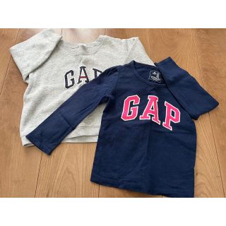 ギャップ(GAP)のGAP ガールズトップス95サイズ　2枚(Tシャツ/カットソー)