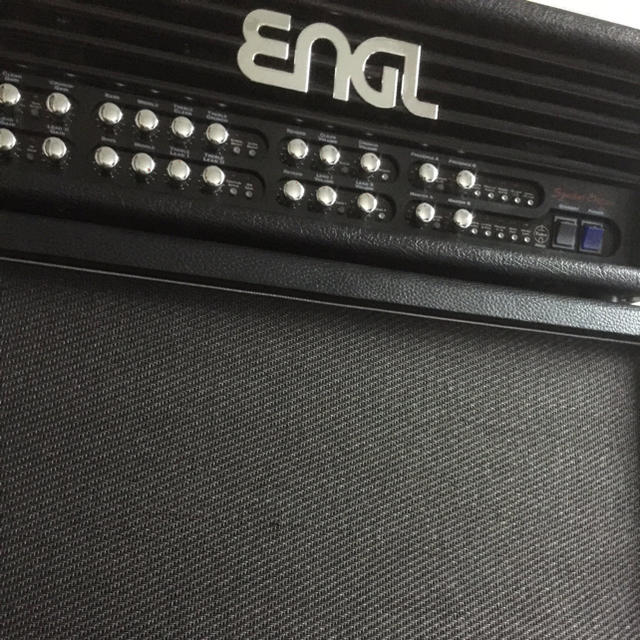 Fender - ENGL エングル ギターアンプ e670