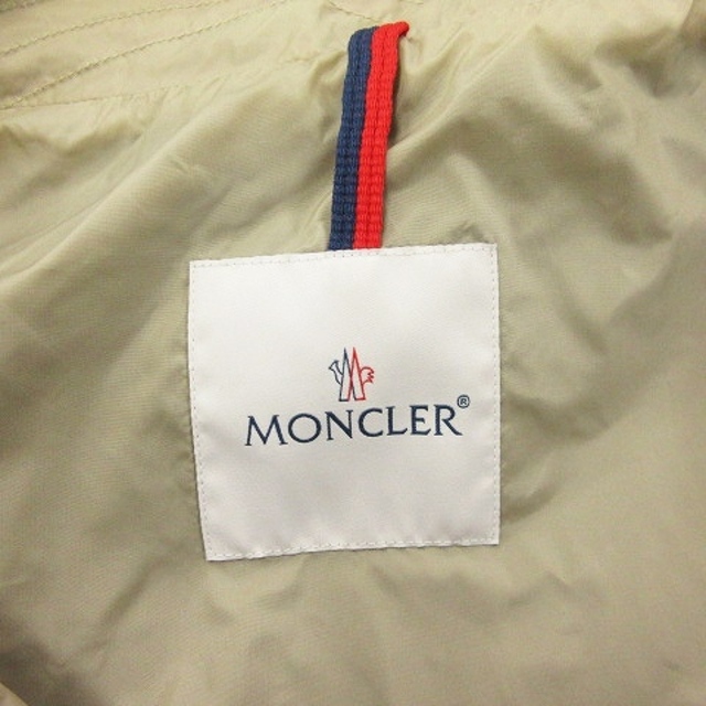 MONCLER(モンクレール)のモンクレール 16年SS OMBRE スプリングコート パーカー 黒 00 レディースのジャケット/アウター(その他)の商品写真
