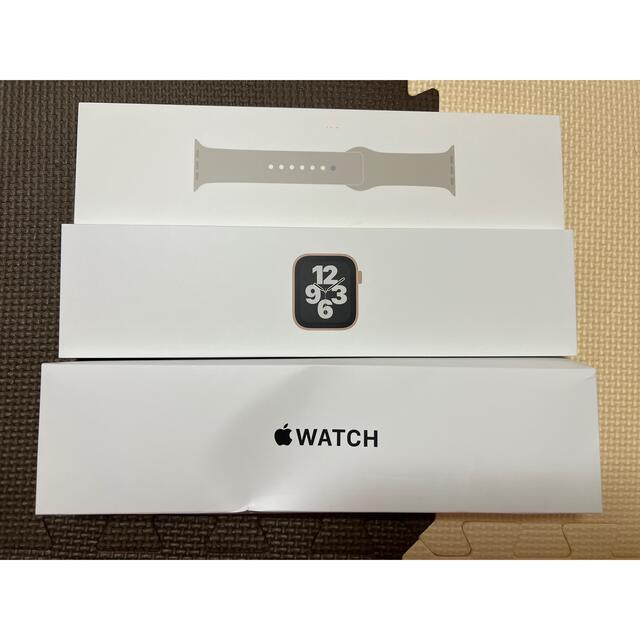 Apple Watch(アップルウォッチ)のアップルウォッチSE箱 メンズの時計(腕時計(デジタル))の商品写真