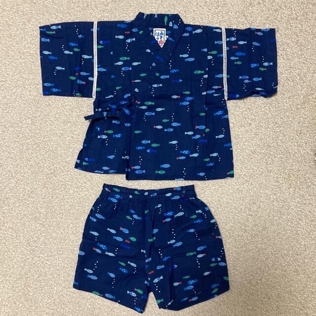 mikihouse(ミキハウス)の【美品】ミキハウス　甚平　90 キッズ/ベビー/マタニティのキッズ服男の子用(90cm~)(甚平/浴衣)の商品写真