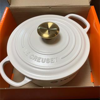 ルクルーゼ(LE CREUSET)のゴールドノブ　ルクルーゼ　ココットロンド　18cm コットン(鍋/フライパン)