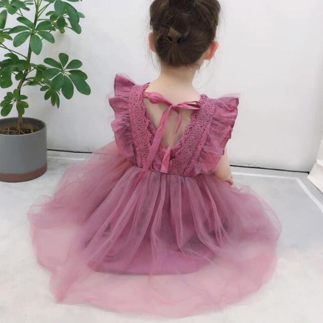 ♡ バックリボン ワンピース ♡ 新品 レース チュール パープル 90 キッズ/ベビー/マタニティのキッズ服女の子用(90cm~)(ワンピース)の商品写真