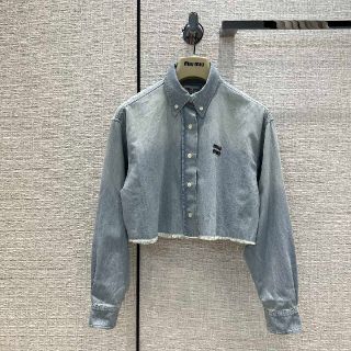 ミュウミュウ Tシャツ(レディース/長袖)の通販 17点 | miumiuの ...