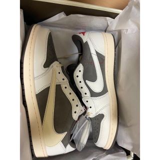 ナイキ(NIKE)のNIKE air jordan1 low トラヴィススコット新品　(スニーカー)