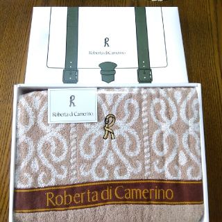 ロベルタディカメリーノ(ROBERTA DI CAMERINO)のバスタオル🌻(タオル/バス用品)