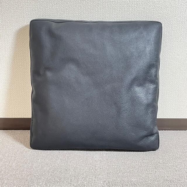 arflex アルフレックスHLE 牛革クッション43cm×43cmブラック美品