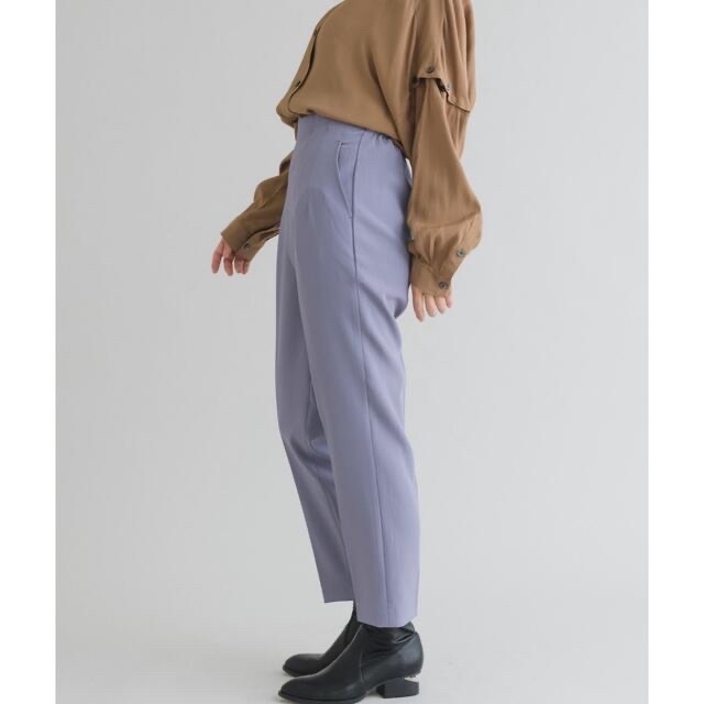 新品【KATHARINE ROSS】らくちんキレイ美ストレッチテーパードパンツ レディースのパンツ(カジュアルパンツ)の商品写真