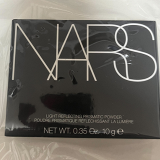 【値下げ商品】NARS　ライトリフレクティング　プリズマティックパウダー　新品(フェイスパウダー)