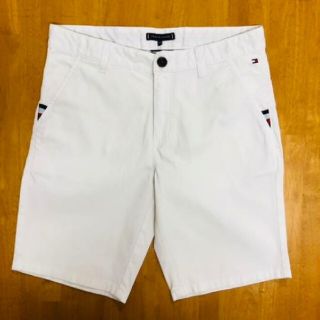 トミーヒルフィガー(TOMMY HILFIGER)のTOMMY HILFIGER 白ハーフパンツ(ショートパンツ)