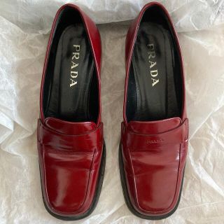 プラダ(PRADA)のPRADA ローファー(ローファー/革靴)