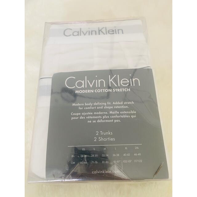 Calvin Klein(カルバンクライン)のCalvin Klein  カルバンクライン　ボクサーパンツ　白　Sサイズ メンズのアンダーウェア(ボクサーパンツ)の商品写真