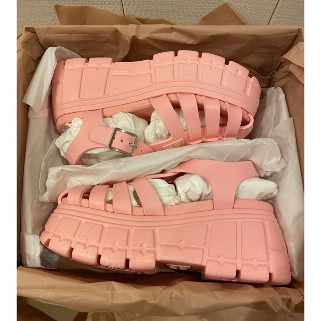 海外並行輸入正規品 厚底 ミュウミュウ miumiu - miumiu グルカ 厚底
