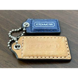 コーチ(COACH)のコーチ　COACH used バックチャーム ブルー ベージュ　キーホルダー(キーホルダー)