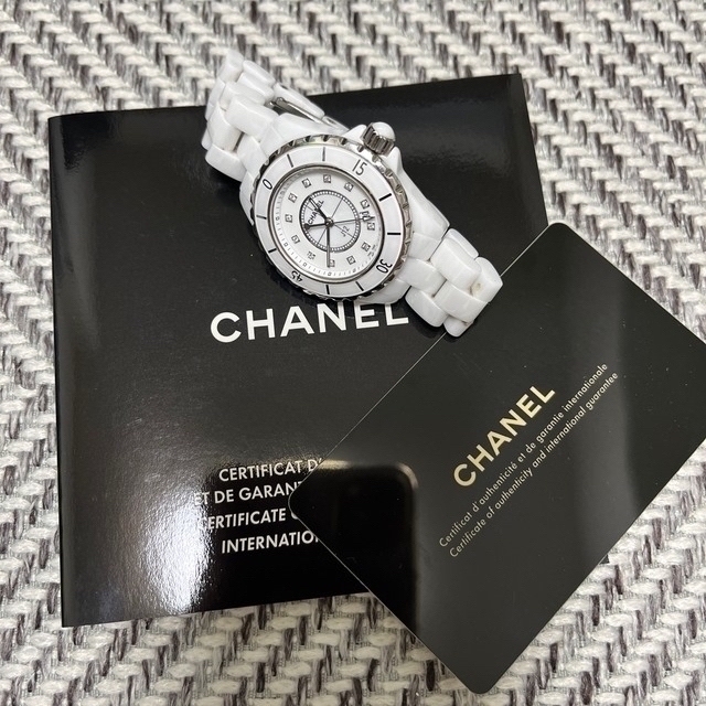 CHANEL(シャネル)の ゆき様専用CHANEL 33ｍｍ 12Pダイヤ 腕時計 レディ【中古】 レディースのファッション小物(腕時計)の商品写真