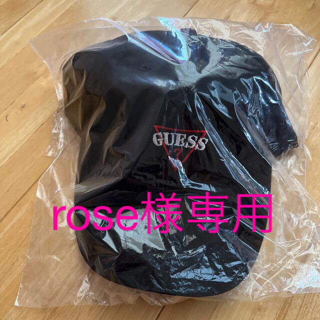 GUESS(ゲス)の【rose様専用】GUESS キャップ レディースの帽子(キャップ)の商品写真