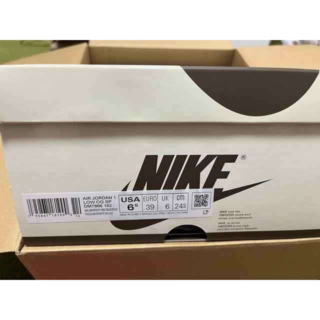 NIKE(ナイキ)のTravis Scott Nike Air Jordan 1 Low 24.5 メンズの靴/シューズ(スニーカー)の商品写真