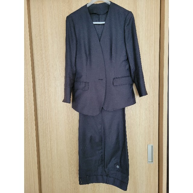 THE SUIT COMPANY(スーツカンパニー)のレディース　セットアップスーツ　ノーカラー レディースのフォーマル/ドレス(スーツ)の商品写真