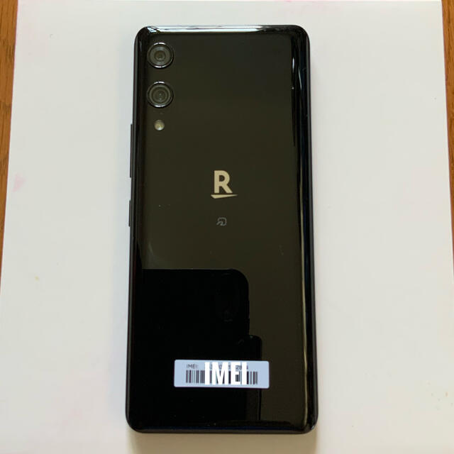 Rakuten(ラクテン)の楽天 Rakuten Hand 64GB ブラック P710 SIMフリー スマホ/家電/カメラのスマートフォン/携帯電話(スマートフォン本体)の商品写真