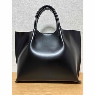 ジャンニキャリーニ(GIANNI CHIARINI)の美品★【GIANNI CHIARINI】トートバッグ（黒）(トートバッグ)