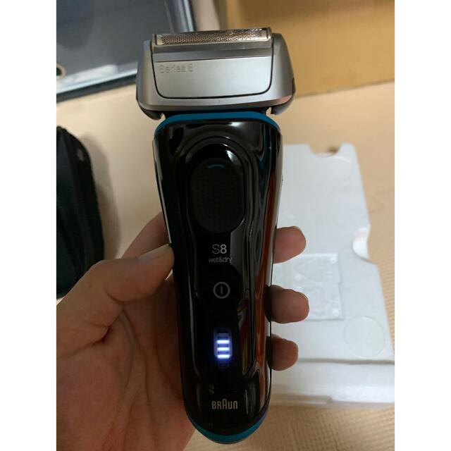 未使用展示品BRAUN 8365CC 電気シェーバー おまけ付き 未使用展示品BRAUN 8365CC 電気シェーバー おまけ付き