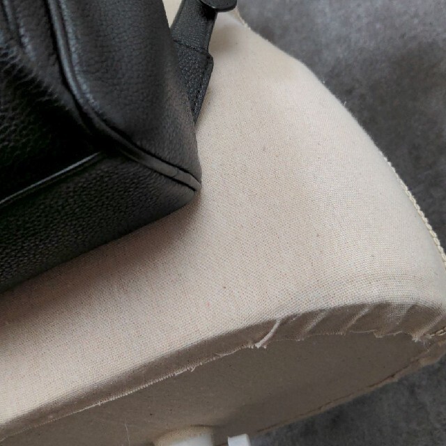 Furla(フルラ)のフルラ フリーダ リュック オールレザー シボ革 多収納 ブラック レディースのバッグ(リュック/バックパック)の商品写真