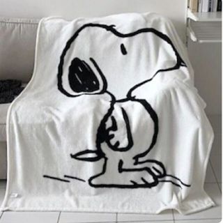 スヌーピー(SNOOPY)のスヌーピー　ブランケット　毛布　ふわふわ　ギフト　マイクロファイバー(毛布)